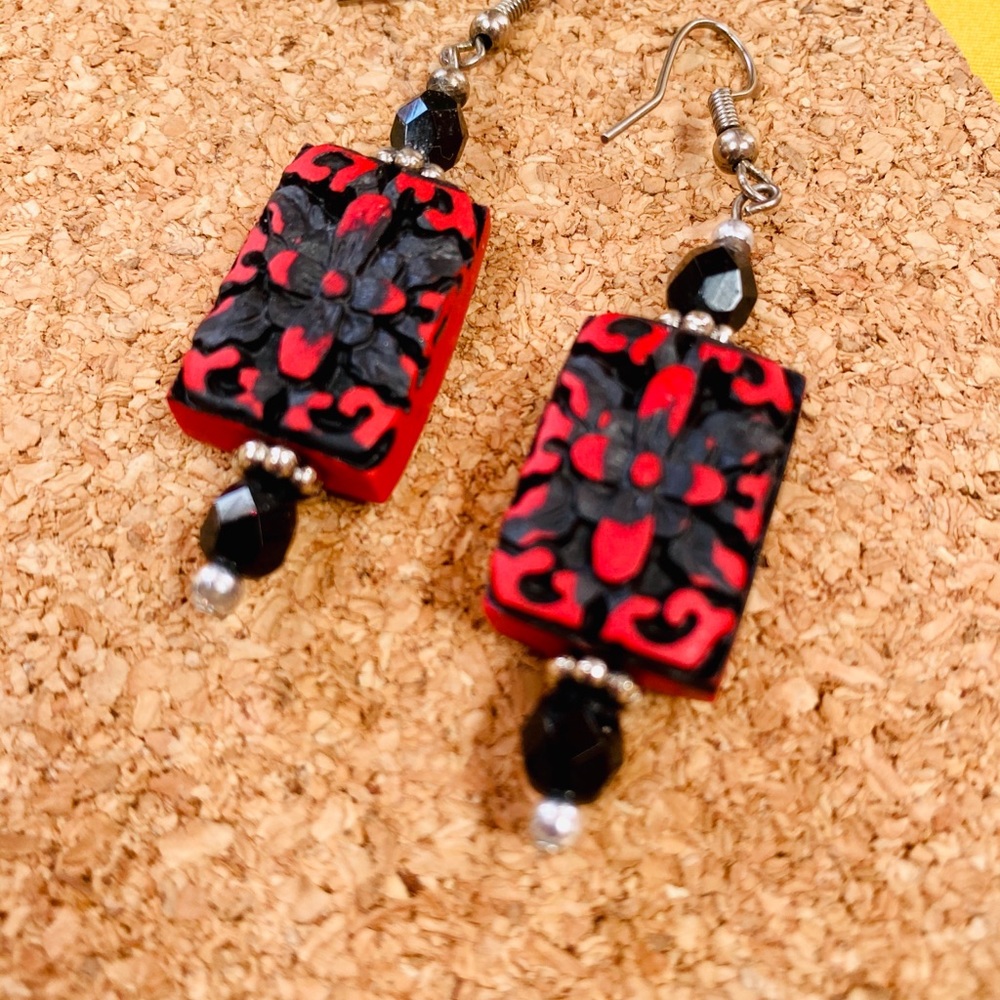 Hand made Asian flair ear rings w stainless hoops